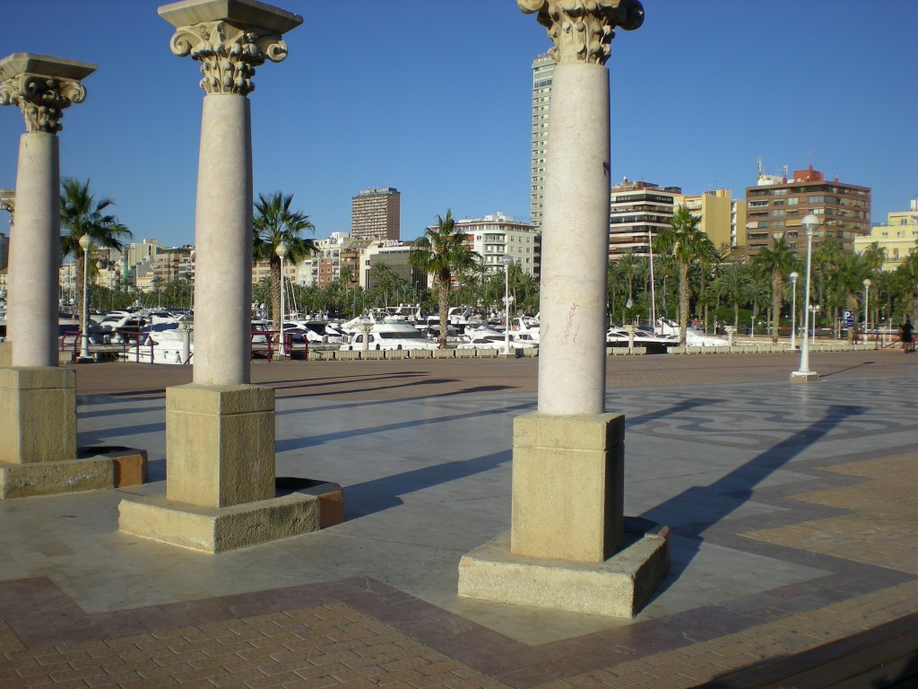 Fachada portuaria de Alicante