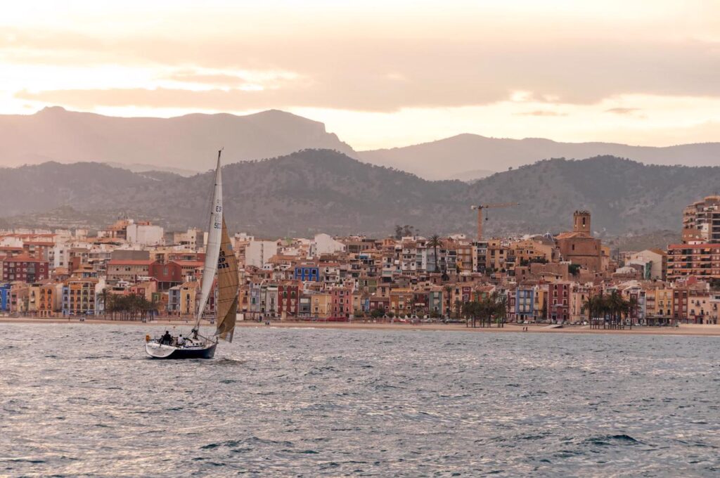 Villajoyosa desde el mar