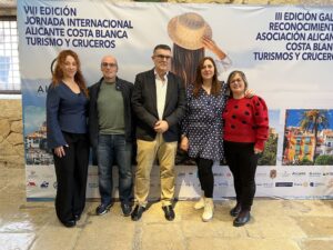 VIII JORNADA INTERNACIONAL  DE TURISMO Y CRUCEROS DE ALICANTE