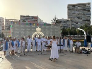 EL CORO ICALI PONE MÚSICA A LA FESTIVIDAD DE LA VIRGEN DEL CARMEN