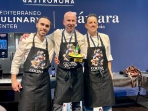 ALICANTE LLEVA SU COCINA DE MAR, INTERIOR Y HUERTA AL PRIMER CONCURSO NACIONAL «COCINA CON VINO»